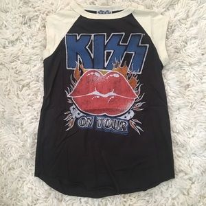 Kids Junk Food KISS lips T-shirt NEW unisex